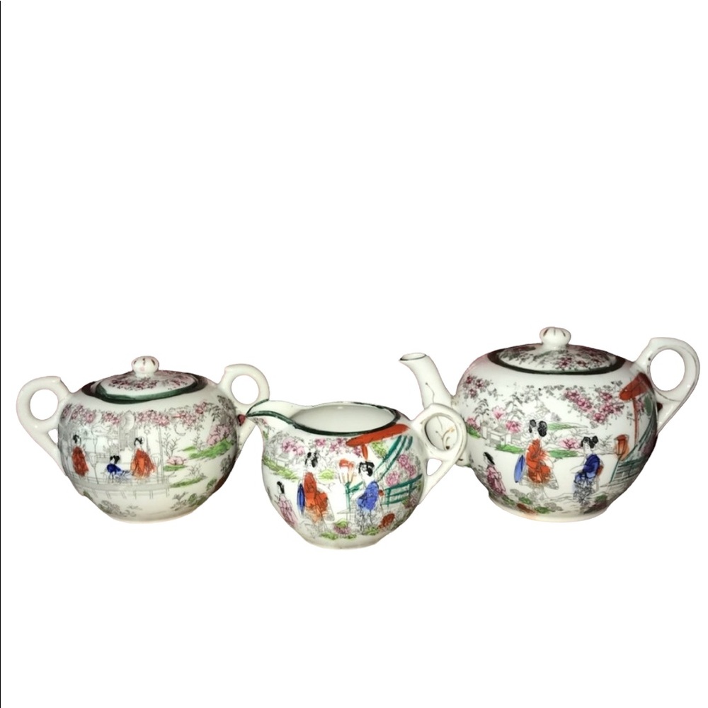 (16) PIECE SET Japanese Porcelain Geisha Girls